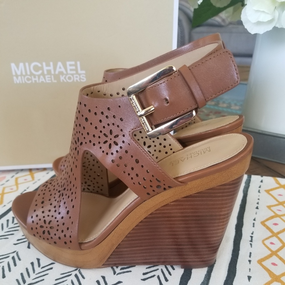 🆕️ Michael Kors Sandal Wedge - Picture 3 of 8